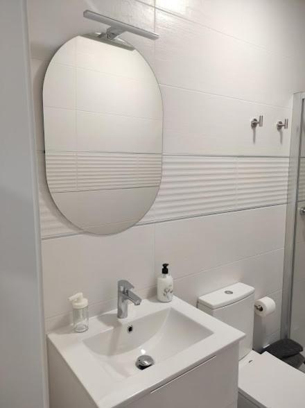 Apartamento Turistico Lyra Baena Esterno foto