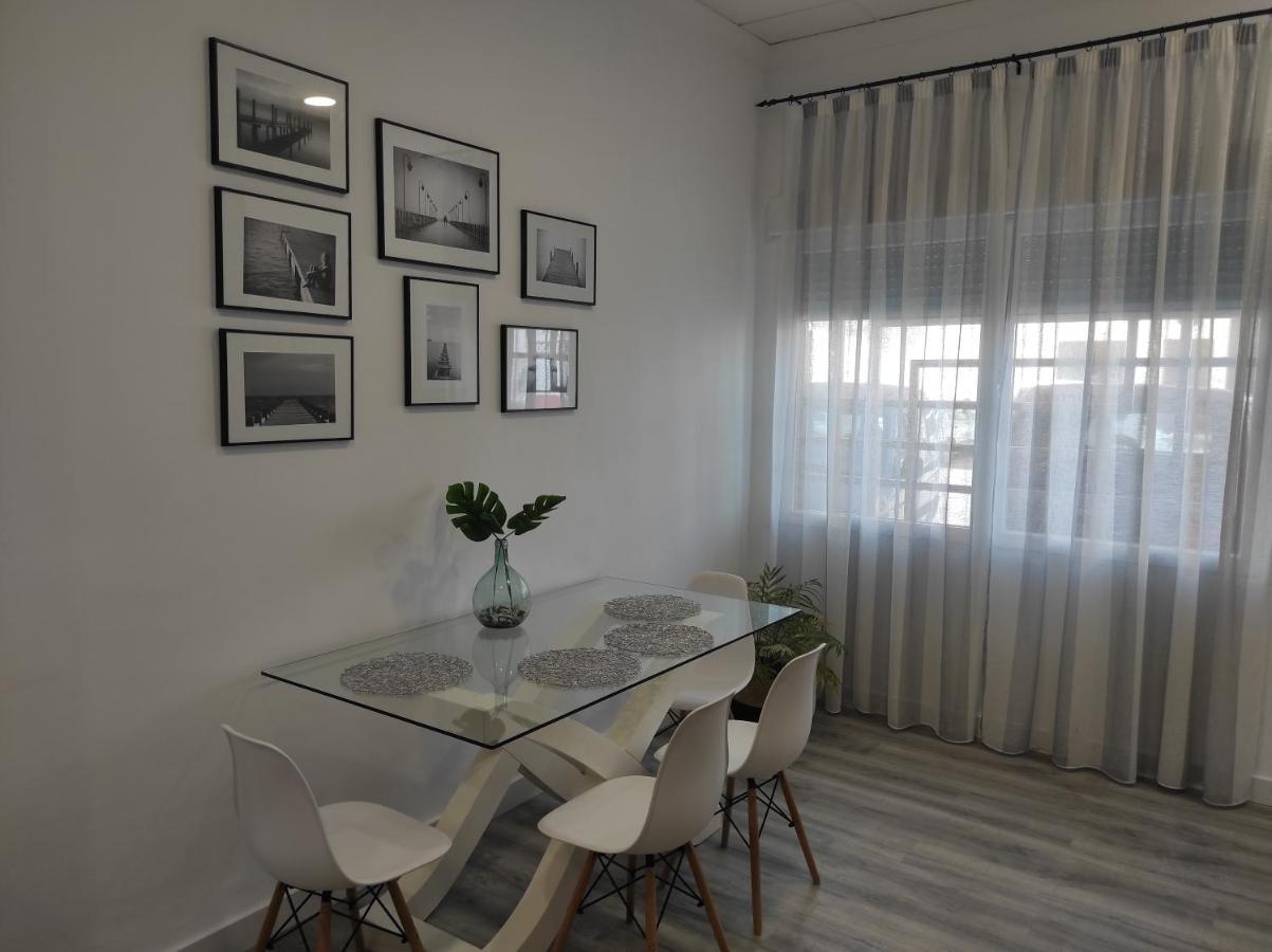 Apartamento Turistico Lyra Baena Esterno foto